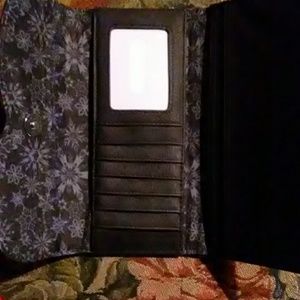 Loungefly Bags - Anyone that loves Frozen Anna needs this wallet Loungefly Bags - Anyone that loves Frozen Anna needs this wallet
